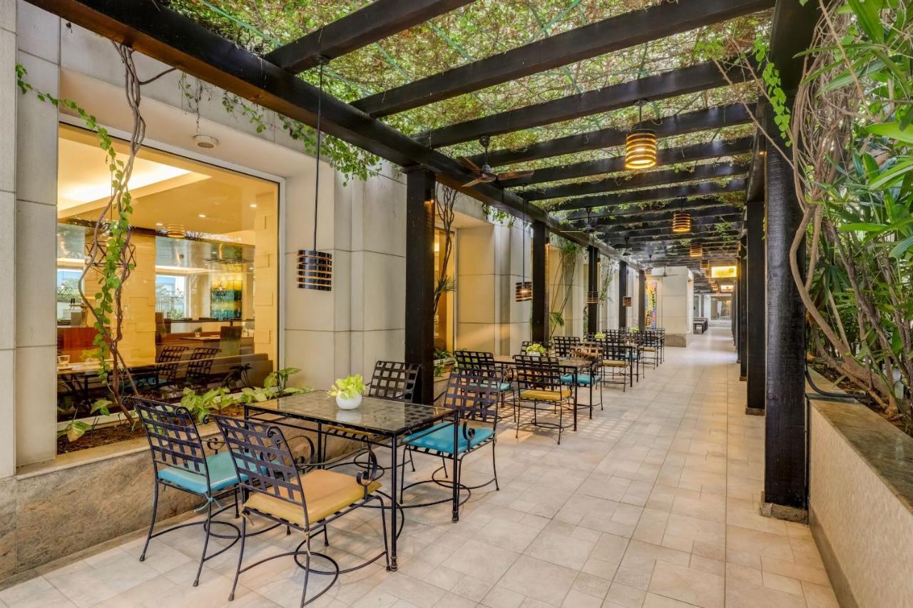 Lemon Tree Premier, Delhi Airport Hotel New Delhi Ngoại thất bức ảnh The Pergola